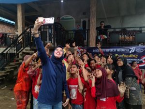 Lensa Kegiatan Ketua Garda Wanita Malahayati NasDem Kota Jambi Dalam Meriahkan HUT RI Ke-77 Tahun 2022