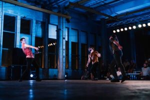 Dutch Choreographer Arno Schuitemaker Mesmerizes The Audience With “If You Could See Me Now”