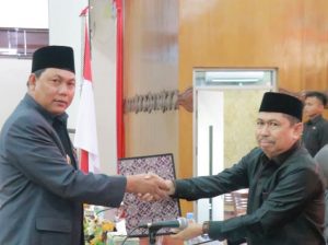 Wabup Tanjab Barat Hadiri Rapat Paripurna DPRD Penjelasan Rancangan Perda APBD TA 2023