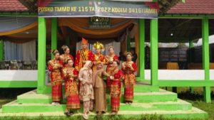 Kedatangan Tim Wasev TMMD Akan Disambut Tarian Adat Tabur Beras Kunyit