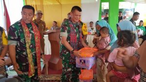 Satgas TMMD 115 Kodim 0415/Jambi Berikan Bibit Ikan Air Tawar Untuk Warga Kembang Seri Baru