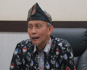 Sekda Tanjab Barat Ikuti Zoom Meeting Bersama Pemrov Jambi Terkait Pembelian Produk Lokal Bagi ASN