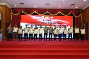 PT KPI RU Dumai Terima Hasil Audit SMP dan Berhasil Raih Peringkat Emas dari Polri