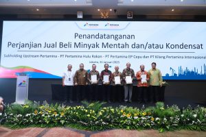Perkuat Ketahanan Energi, Pertamina Grup Tanda Tangani Perjanjian Jual Beli Minyak