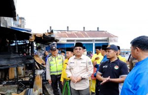 Bupati Tanjab Barat Tinjau Langsung Lokasi Kebakaran di Pelabuhan Ampera