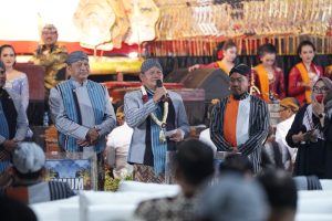 Panglima TNI Hadiri Pagelaran Wayang Kulit