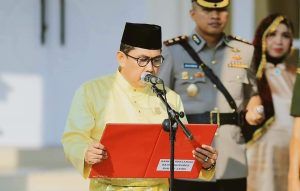 Hadiri Upacara HUT Provinsi Jambi Ke-66, Ketua DPRD Tanjabbbar Bacakan Naskah BKRD