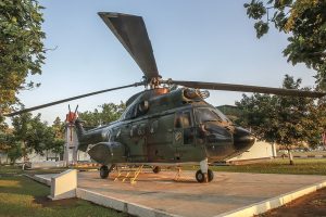 Helikopter NAS-332 Super Puma TNI Angkatan Udara Ikut Evakuasi Kapolda Jambi