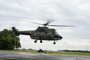 Mengenal Helikopter NAS-332 Super Puma yang Dikerahkan TNI AU untuk Evakuasi Kapolda Jambi