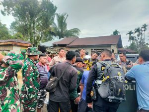 Korem 042/Gapu Kerahkan 2 SST Bantu Evakuasi Kapolda Jambi di Hutan Desa Tamiai