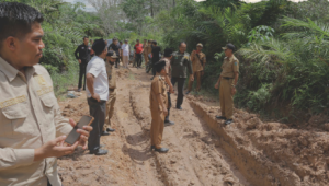 Kadis PUPR Dampingi Ketua DPRD Provinsi Jambi Kunker ke Mandiangin Timur Kabupaten Sarolangun