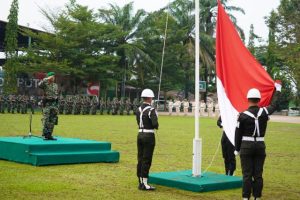 Korem 042/Gapu Gelar Upacara Bendera