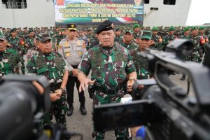 Panglima TNI Lepas Keberangkatan 850 Prajurit Satgas Operasi Pengamanan Papua