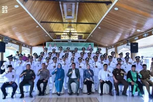 Bupati Batanghari Melantik dan Mengambil Sumpah Jabatan 37 Kades Terpilih