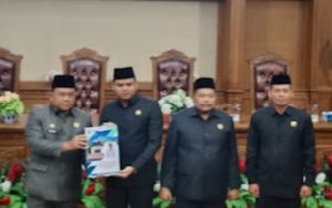 DPRD Kabupaten Muarojambi Gelar Rapurna LKPJ Ta 2022