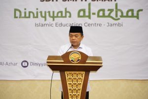 Muliakan Para Penghapal Al-Qur’an, Al Haris Hadiahkan Umroh Gratis Kepada Orang Tua Hafidz