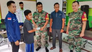 Peduli Dunia Pendidikan Bagi Anak Yatim, Danrem 042/Gapu Gandeng Pengusaha Lokal Salurkan Program CSR