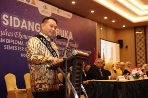 Jenderal Dudung Raih Gelar Doktor dengan Nilai Cumlaude di Trisakti