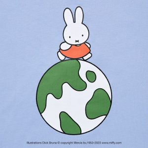 UNIQLO Luncurkan Lima Desain Terbaru Proyek T-shirt Amal PEACE FOR ALL