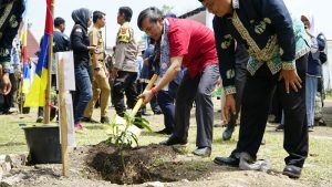 Edi Purwanto Mendorong Pemprov Untuk Segera Ajukan Kepada Dewan Kebutuhan Ruang Kelas Yang Masih Kurang