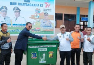 Bupati Tanjab Barat Bersama Unsur Forkopimda Laksanakan Kegiatan Bakti Sosial