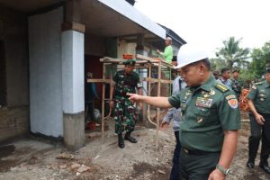 Kasad Tinjau Pembangunan Perumahan Prajurit Yonif Raider 323/BP