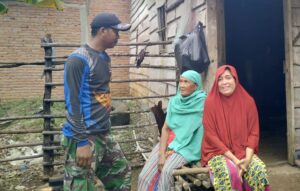 Tak Henti-Hentinya Bu Ida Mengucap Syukur Dengan Dilaksanakannya Program TMMD Di Desa Talang Silungko