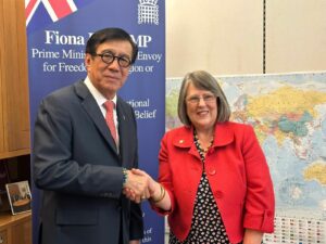 Menkumham RI Promosikan Kebebasan Beragama Indonesia di Hadapan Anggota Parlemen Inggris