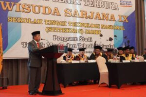 Al Haris Minta Lulusan STITEKNAS Kuasai Teknologi