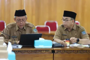 Sekretaris Daerah Tanjab Barat Ikuti Rakor Rutin Pengendalian Inflasi Daerah Tahun 2023 Secara Virtual