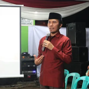 Sarankan Masyarakat Pakai Masker, Edi Purwanto Minta Penanggulangan Karhutla di Tingkatkan