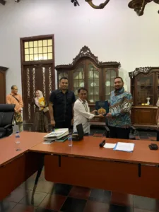 Waka DPRD Jambi Pinto Jayanegara khawatirkan Keselamatan Keris Siginjai