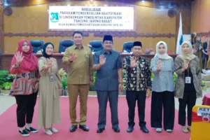 Ketua DPRD Tanjabbar Hadiri Acara Sosialisasi Program Pengendalian Gratifikasi Oleh KPK-RI