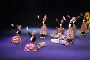 Sanggar Gema Irama Bawakan Karya ‘Bekarang Setio’ di Festival Tari Kreasi Remaja Tahun 2023