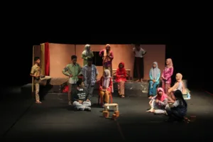 Juara Harapan 3 Festival Teater Remaja Tahun 2023 Diraih Teater Rauh SMA Negeri 4 Kota Jambi