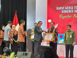 Kanwil Kemenkumham Jambi Berhasil Raih Prestasi Sebagai Peringkat I Anugerah Legislasi Tahun 2023