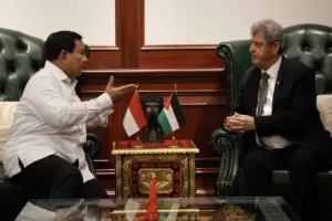 Menhan Prabowo dan Dubes Palestina Bahas Bantuan Kapal RS TNI untuk Palestina