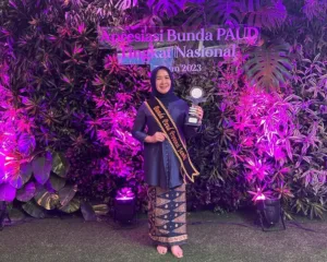 Bunda PAUD Provinsi Jambi Hesnidar Haris, Raih Penghargaan dari Kemendikbud Ristek