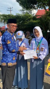 Fiorenza Peraih Emas Sosiologi Nasional dari SMANSA