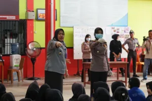 Lapuanja Geledah Blok Hunian dan Tes Urine Warga Binaan