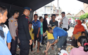 Lihat Secara Dekat Kondisi Banjir, Kapolres Bungo Sambangi Warga yang Terdampak