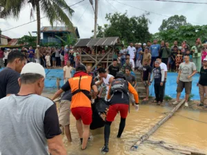 Hari Ketiga Pencarian, Piter Ditemukan Mengapung Sejauh 10 Meter Dari Lokasi Kejadian