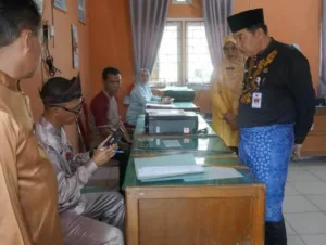 Perdana Kerja 2024, Pj Bupati Merangin Sidak Kantor-kantor Pelayanan Masyarakat