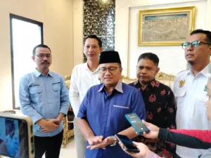 RKLA dan PT PAG Serahkan Bantuan Oksigen Gratis Ke Klinik dan Puskesmas di Kota Jambi