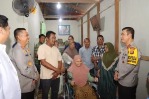 Kapolda Jambi Jenguk Fadillah di Kualatungkal, Korban Luka Tembak Saat Polisi Menangkap Pelaku Narkoba