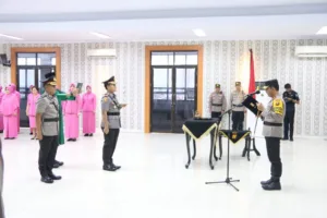 Kapolda Jambi Sertijab Kapolres Tanjab Barat