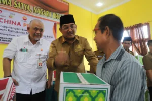 SKK Migas-PetroChina Serahkan Bantuan Penanggulangan Banjir di Batang Asam