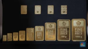 Harga Emas Antam Hari Ini Naik Tipis Setelah Ambruk Rp15.000