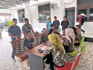 Ditreskrimsus Polda Jambi Limpahkan 3 Tersangka Ilegal Drilling Kepada Jaksa