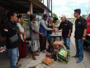 SMSI Tanjab Barat Berbagi Puluhan Paket Sembako Untuk Sesama di Bulan Ramadhan 1445H